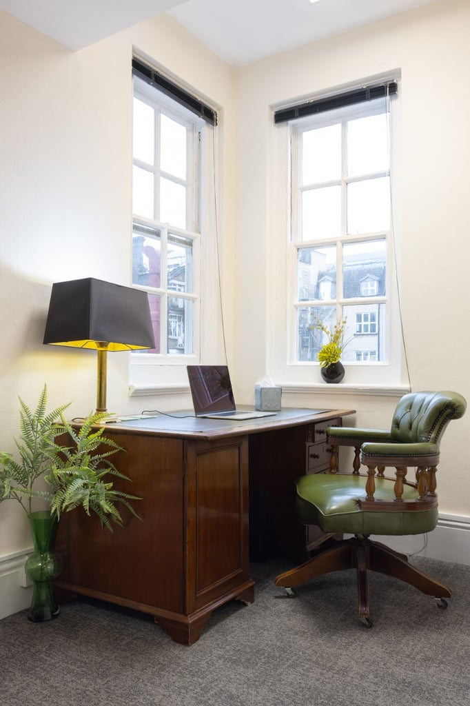 Beautiful Therapy Room in Marylebone, Manchester Square