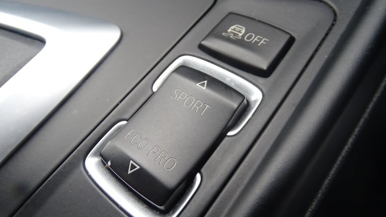 BMW 1 SERIES White Auto Petrol 2016 m sport red leather