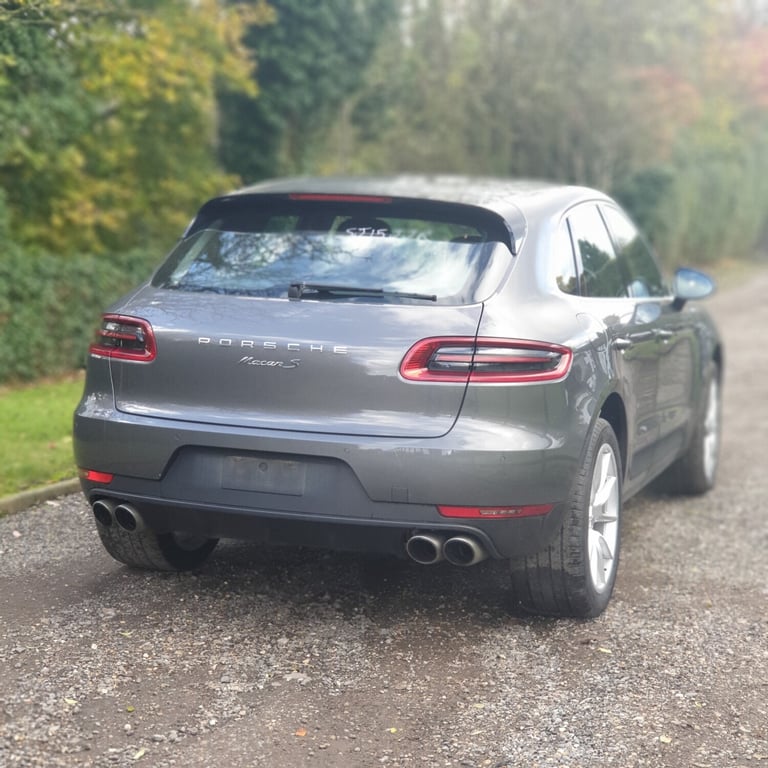 PORSCHE MACAN S (2015) 3.0 TD V6 S SUV 5dr Diesel PDK 4WD Euro 6 260P/S STUNNING