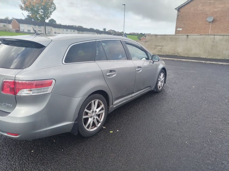 Toyota, AVENSIS, Estate, 2011, Manual, 1998 (cc), 5 doors
