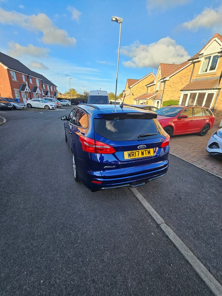 Ford, FOCUS, Estate, 2017, Manual, 1499 (cc), 5 doors