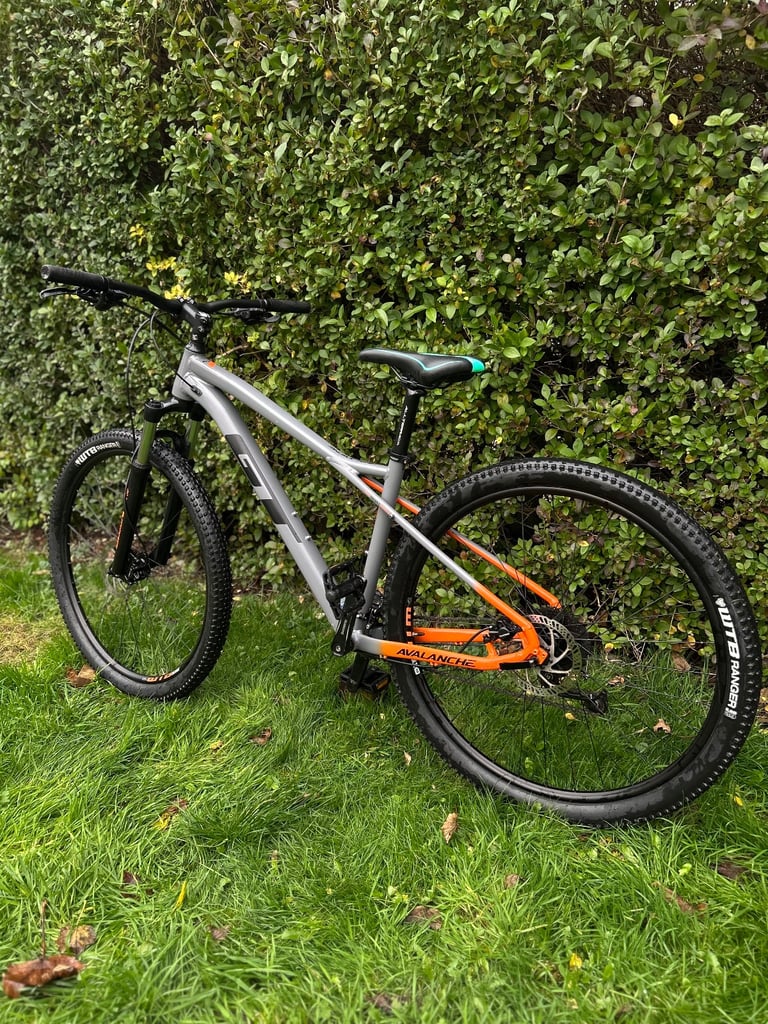 GT Avalanche Sport 29” Men’s Mountain Bike