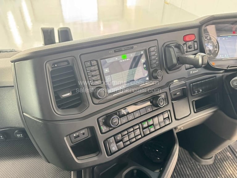 2023 SCANIA S560 HIGHLINE 6X2 TWIN WHEEL TAG