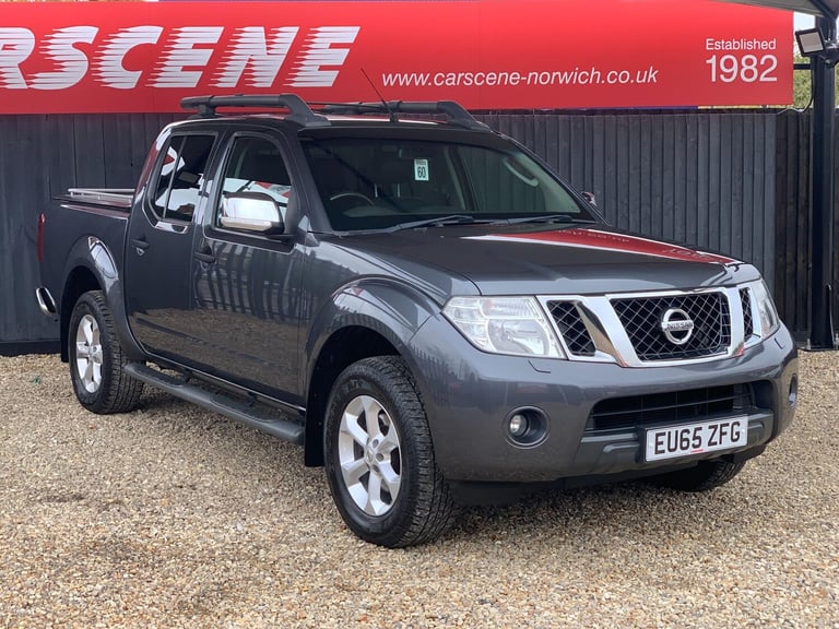 2015 Nissan Navara 2.5 dCi Tekna 4WD Euro 5 4dr PICK UP Diesel Manual