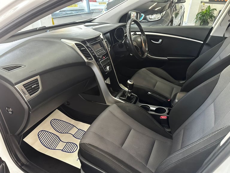 HYUNDAI I30 1.6 CRDi Blue Drive Style 2013