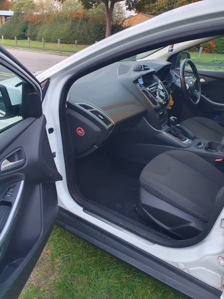 Ford FOCUS Titanium 1.0 Ecoboost, 2013, Manual, 5 doors