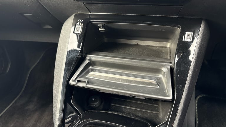 2025 Peugeot 2008 1.2 PureTech GT SUV 5dr Petrol EAT Euro 6 (s/s) (130 ps) SUV Petrol Automatic