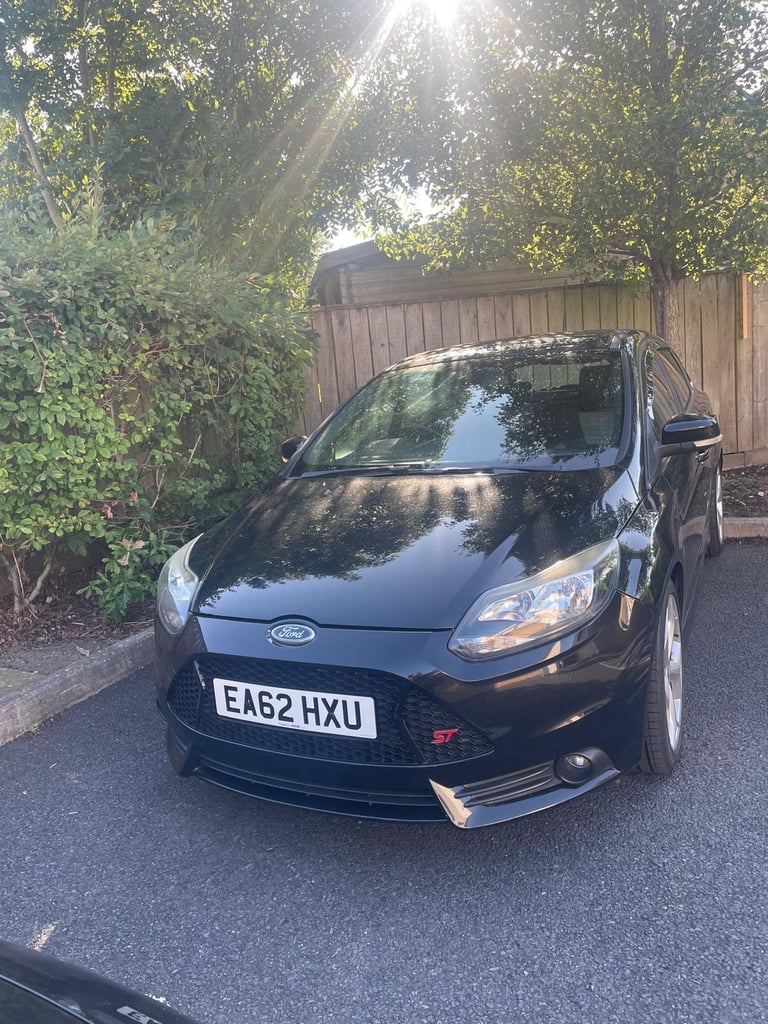 Ford, FOCUS, Hatchback, 2012, Manual, 1999 (cc), 5 doors