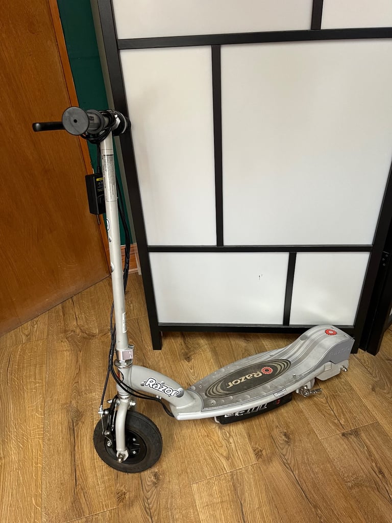 image for Razor electric scooter need work