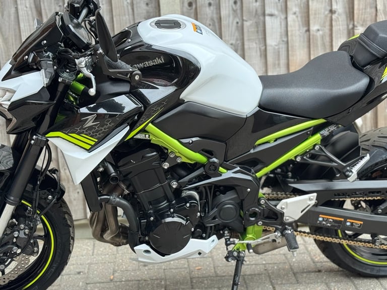 KAWASAKI Z900 ABS 2020 (20) NAKED + IMMACULATE EXAMPLE