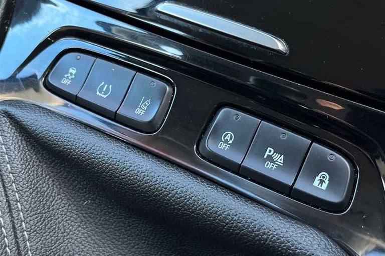 2019 Vauxhall Grandland X 1.2 Turbo SE 5dr HATCHBACK PETROL Manual