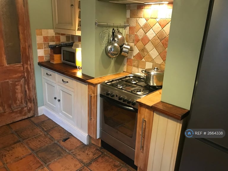 3 bedroom house in Creffield Road, Colchester, CO3 (3 bed) (#2664338)