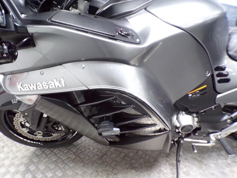 2017 KAWASAKI GTR1400 WITH ONLY 4496 MILES FROM NEW!