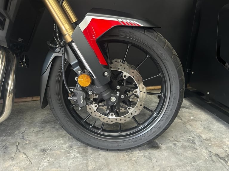 2024 73-PLATE HONDA CB500X ** JUST 2,730 MILES FROM NEW ** EXTRAS **