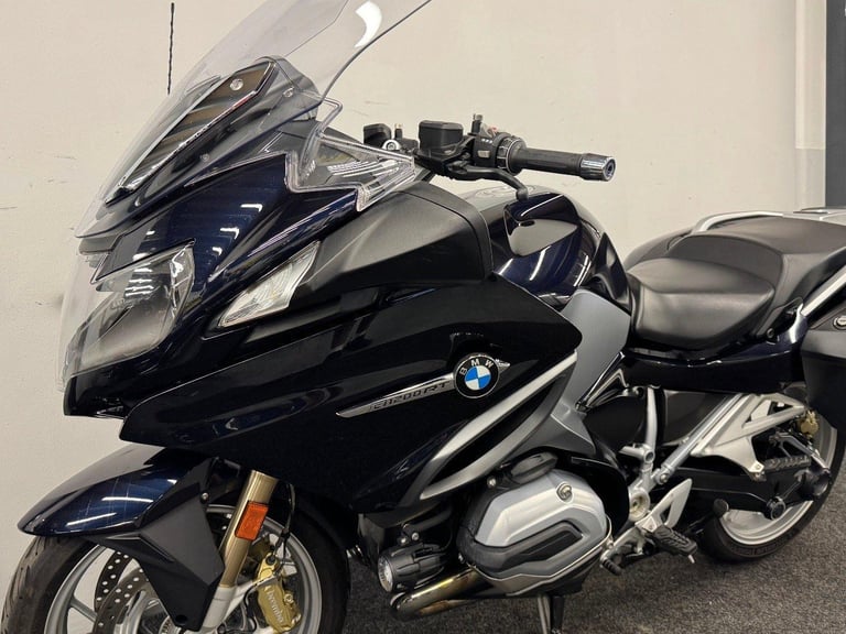 BMW R1200RT LE ** 12 MONTH MOT - PANNIERS - HEATED SEAT ** 