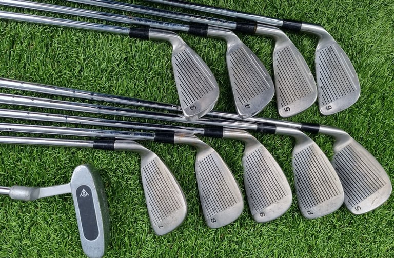 Taylor Made, Nike, Benross, Ben Sayers, Royal 3-SW, Dunlop putter, NIKE stand-bag & EXTRA's