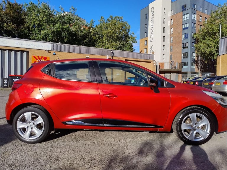 2013 Renault Clio 1.2 16V Dynamique MediaNav Euro 5 5dr HATCHBACK Petrol Manual