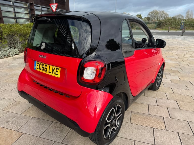 2016 smart fortwo 0.9 Turbo Prime Premium 2dr Auto COUPE Petrol Automatic