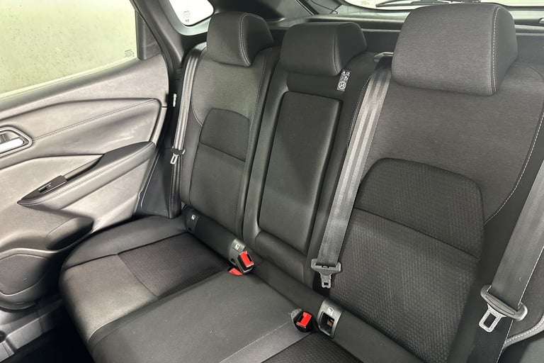 2023 Nissan Qashqai 102994 Hatchback Hybrid Automatic