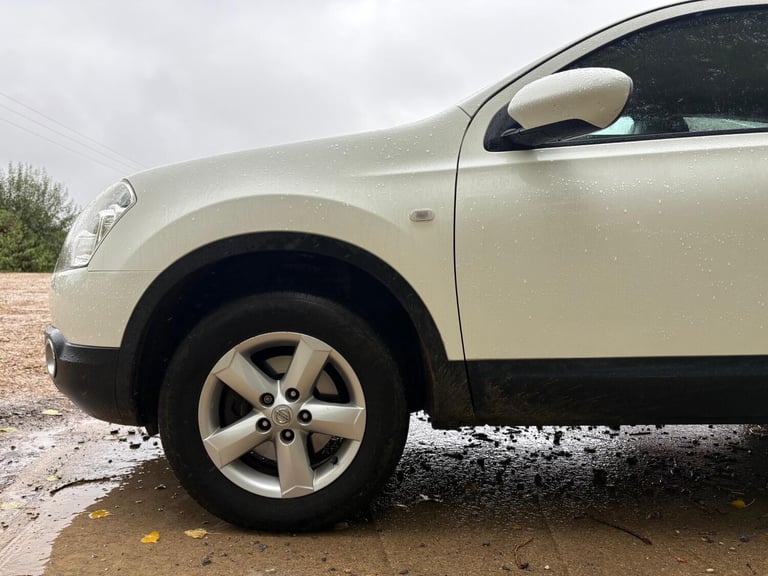  Nissan Qashqai 2.0 Acenta CVT 5dr Petrol Automatic