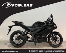 image for 2023 YAMAHA YZF-R3 IN BLACK 