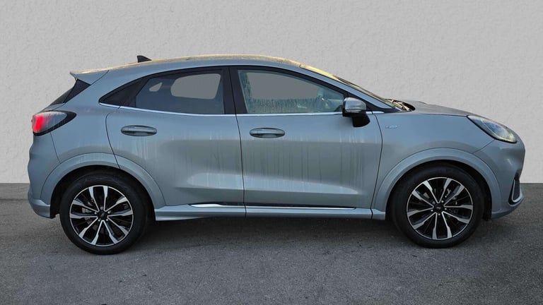 2022 Ford Puma 1.0 EcoBoost Hybr mHEV 155 ST-Line Vignale 5dr DCT Hatchback Petrol Automatic