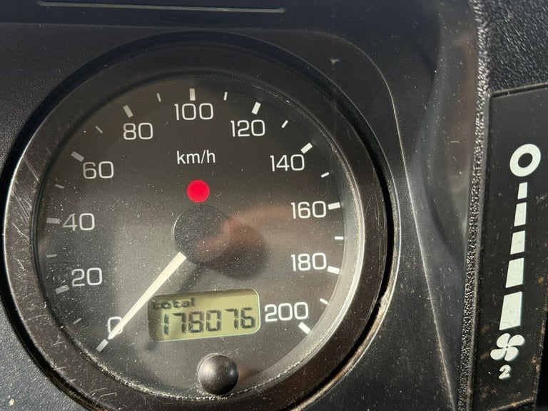 2007 Land Rover Defender 3.0 D200 110 5dr Auto 110 DEFENDER CAMPER + LEFT HAND DRIVE 4x4 Diesel M...