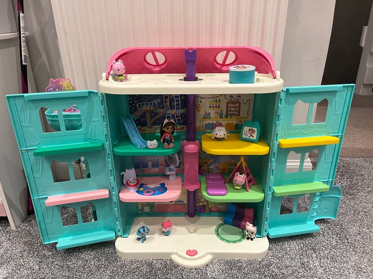 Gabby dolls house