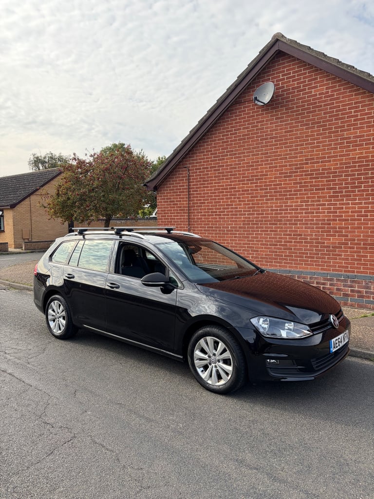 Volkswagen, GOLF, Estate, tech edition BARGAIN 2014, Manual, 1598 (cc), 5 doors