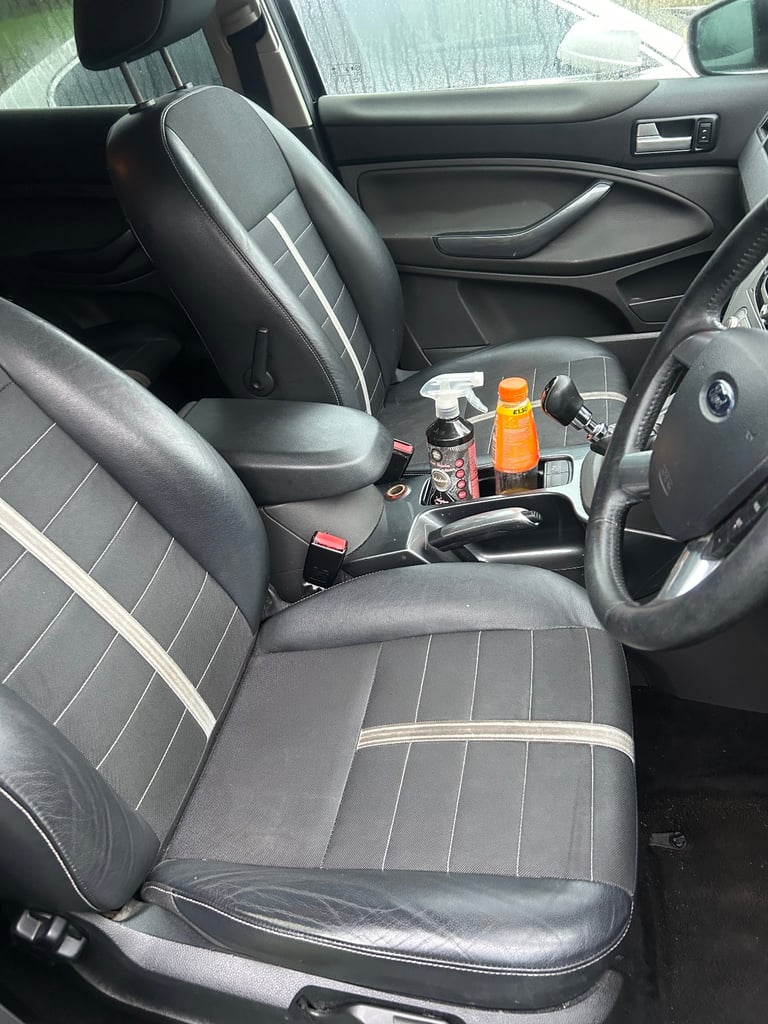 Ford, KUGA, Estate, 2011, Manual, 1997 (cc), 5 doors