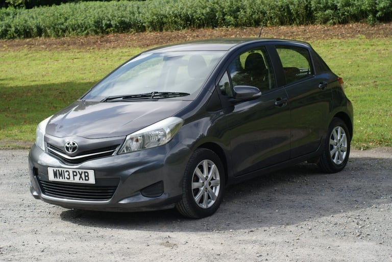 2013 Toyota Yaris 1.33 VVT-i TR 5dr HATCHBACK Petrol Manual