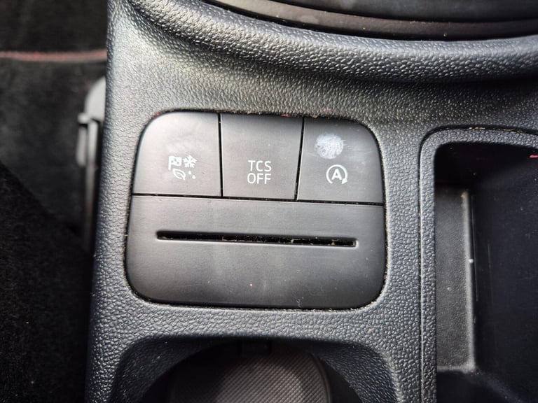  Ford Fiesta Fiesta ST-Line Vignale 5 door 1.0L EcoBoost 100PS FWD 6-Speed Manual Petrol Manual