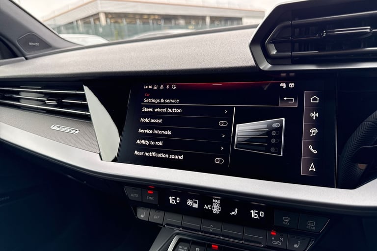 2025 Audi RS3 2.5 TFSI Carbon Vorsprung S Tronic quattro Euro 6 (s/s) 4dr Saloon Automatic