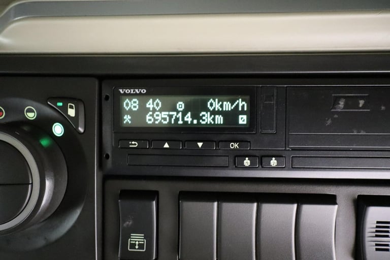 2019 (69 PLATE) Volvo  FH460 6x2 Euro 6 Tractor Units