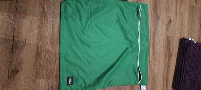 Fleece liners for guinea run and washing machine bag