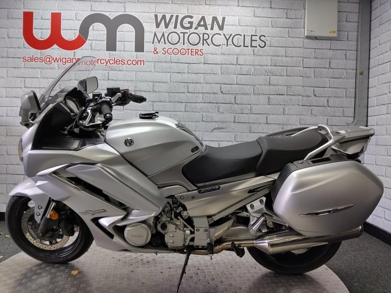 YAMAHA FJR1300 AE, 2017/17, 30,952 MILES, LUGGAGE, HEATED GRIPS