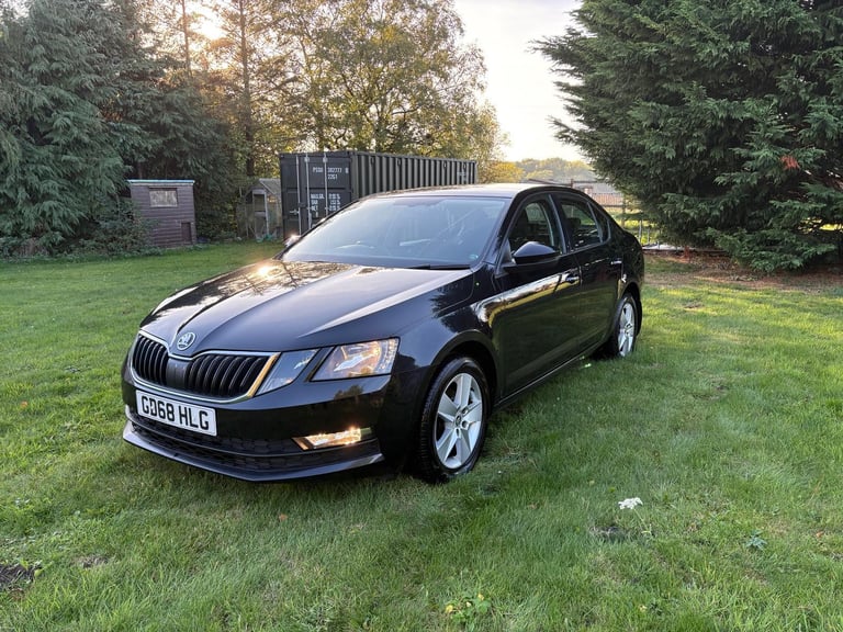 Skoda, OCTAVIA, Hatchback, 2019, Manual, 1598 (cc), 5 doors