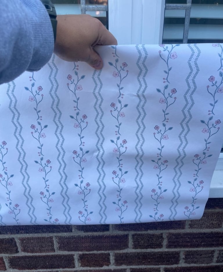 Laura Ashley Wallpaper (New) 