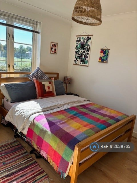 2 bedroom flat in The Spires, Canterbury, CT2 (2 bed) (#2639765)