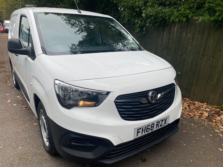 image for 2019 Vauxhall Combo 1.6 Turbo D 2300 Edition L1 H1 Euro 6 (s/s) 4dr PANEL VAN Diesel Manual