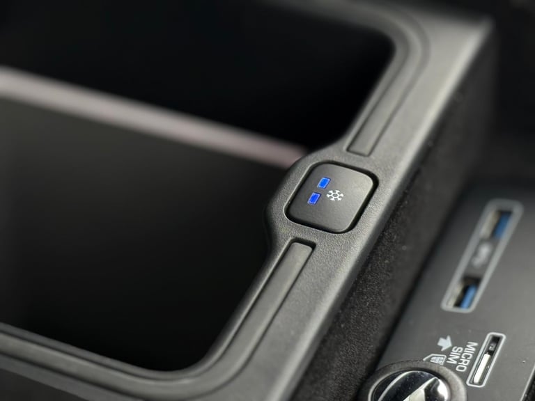 Land Rover Range Rover Sport 5.0 P575 V8 SVR Auto 4WD Euro 6 (s/s) 5dr