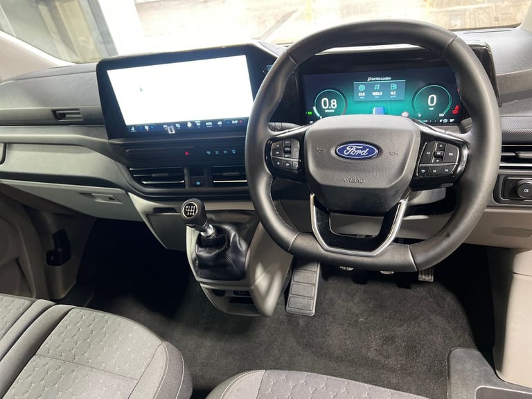 2025 Ford Transit Custom 320 SWB 2.0 Tdci Limited 136PS D/Cab Crew Bus Diesel Manual