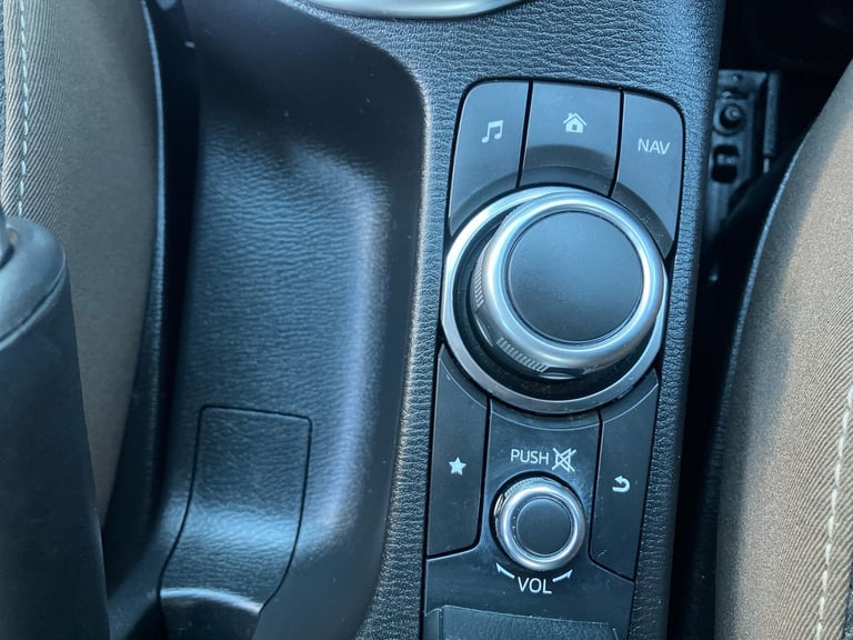 2022 Mazda Mazda2 1.5 e-Skyactiv G MHEV SE-L 5dr Hatchback PETROL Manual