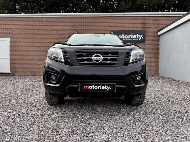 2020 Nissan Navara 2.3 dCi N-Guard Auto 4WD Euro 6 4dr PICK UP Diesel Automatic