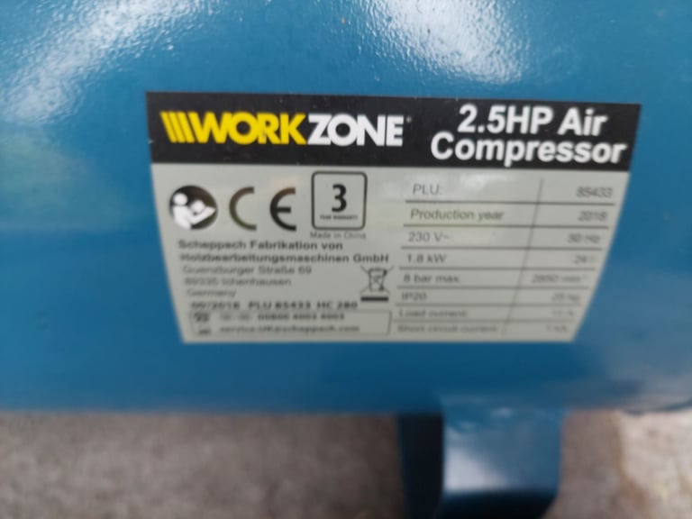 Work Zone AIR Compressor,  excellent working condition 