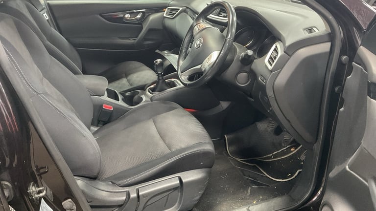 2016 Nissan Qashqai 1.5 dCi N-Connecta 5dr HATCHBACK Diesel Manual