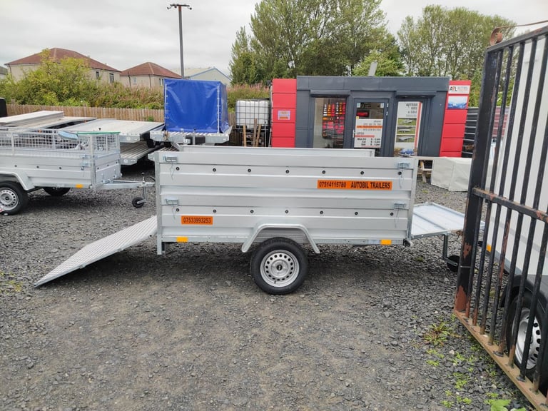 BRAND NEW 7,7FT X 4,2FT SINGLE AXLE DOUBLE BROADSIDE TRAILER WITH RAMP