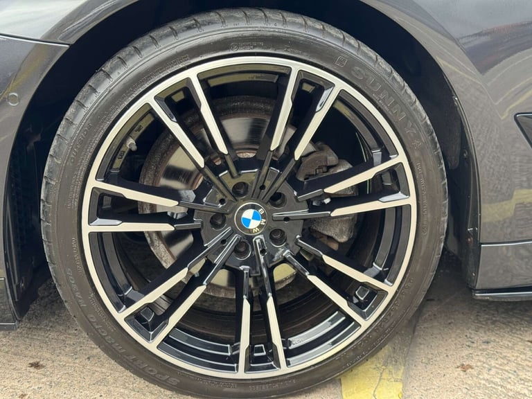 2018 BMW 5 Series 520d xDrive M Sport 5dr Auto ESTATE DIESEL Automatic