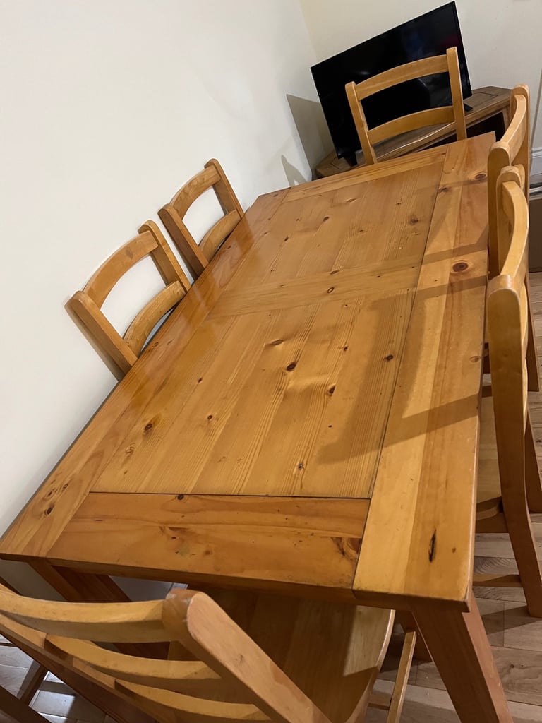 Dining table and 6 chairs