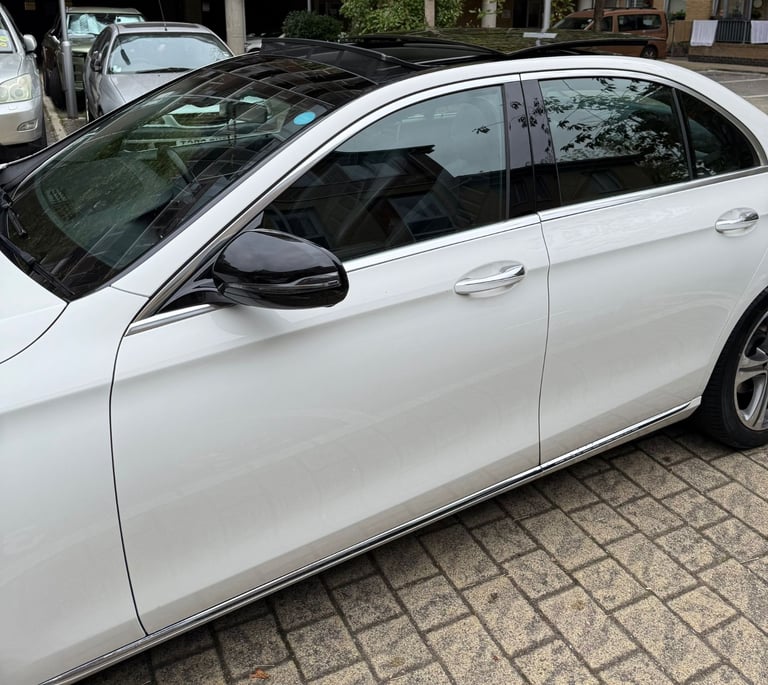Mercedes-Benz, E CLASS, Saloon, 2017, Semi-Auto, 1950 (cc), 4 doors